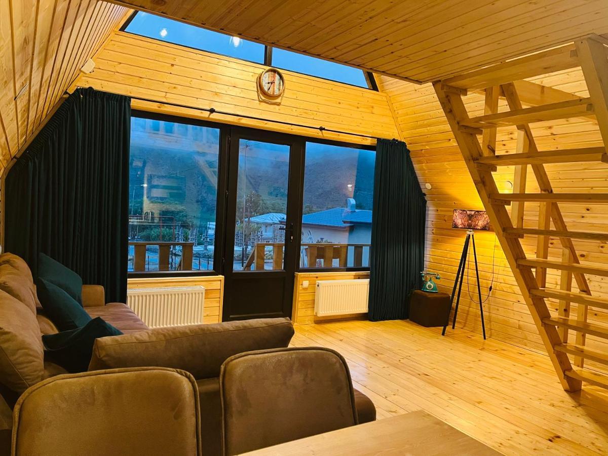 Cottage Carpe Diem Kazbegi Exterior photo