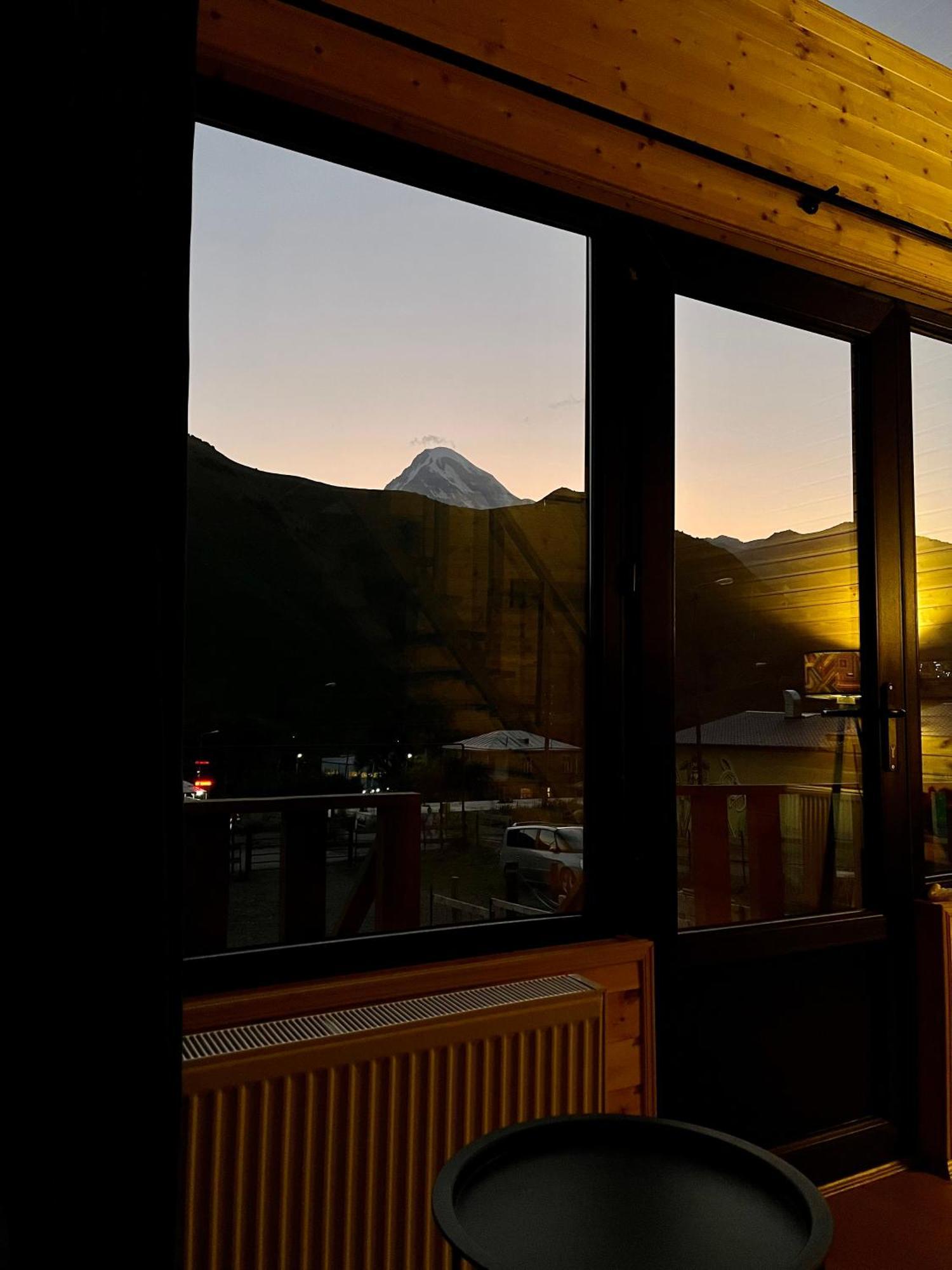 Cottage Carpe Diem Kazbegi Exterior photo